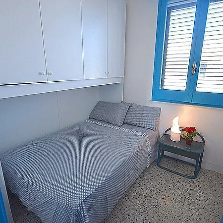 On The Beach Tatil Evi Torre Pali
