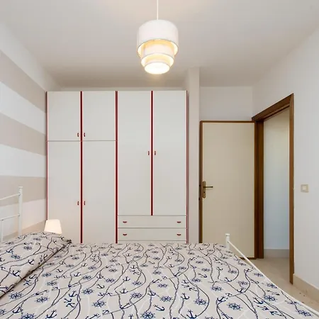 Tatil Evi On The Beach Torre Pali